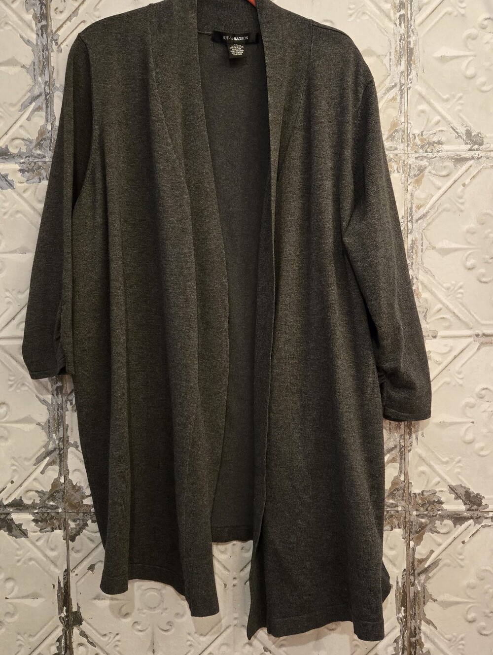 89th & Madison Open Front Longline Cardigan Sweater - Dark Heather Gray plus 2X - Picture 11 of 11